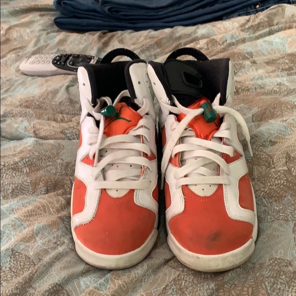 6.5y Gatorade 6s - Picture 2 of 4